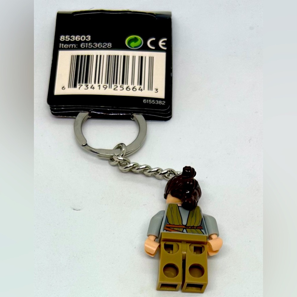 Disney Lego Star Wars Rey Keychain, NWT. - Picture 2 of 2